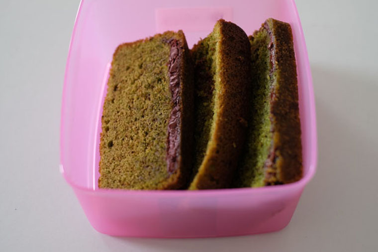 green tea nutella cake