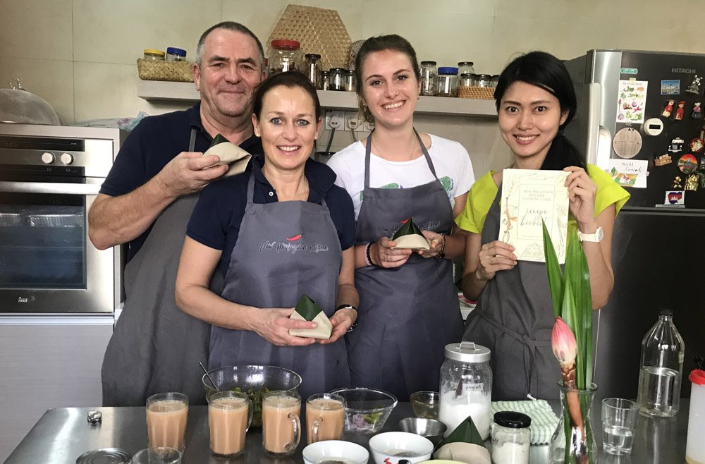 Nasi Lemak & Ayam Goreng Berempah Cooking Class in Kuala ...