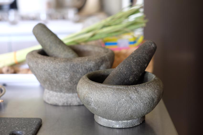 pestle mortar malaysian batu lesung