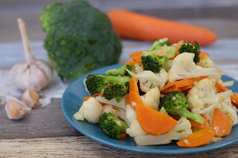 Stir-fry Mixed Vegetables - 5 Ingredients - New Malaysian Kitchen